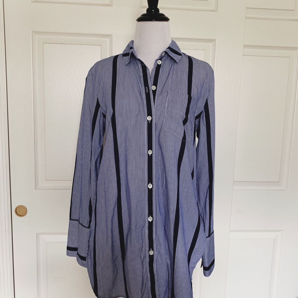 Madewell button down - Picture 3 of 6